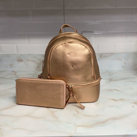“Delilah” Rose Gold Backpack & Wallet Set - Picture 1 of 5